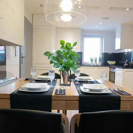 Sloneczne Tarasy Ii - *